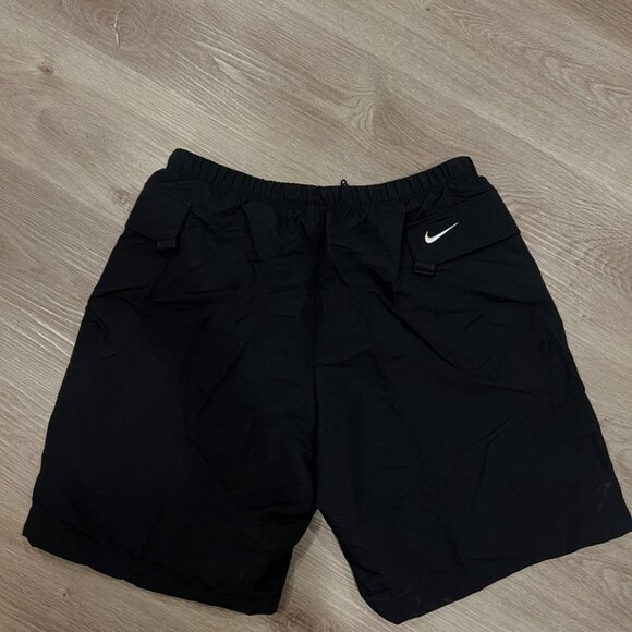 Supreme Nike ACG Nylon Trail Short Black Size Large NEW - Picture 4 of 4